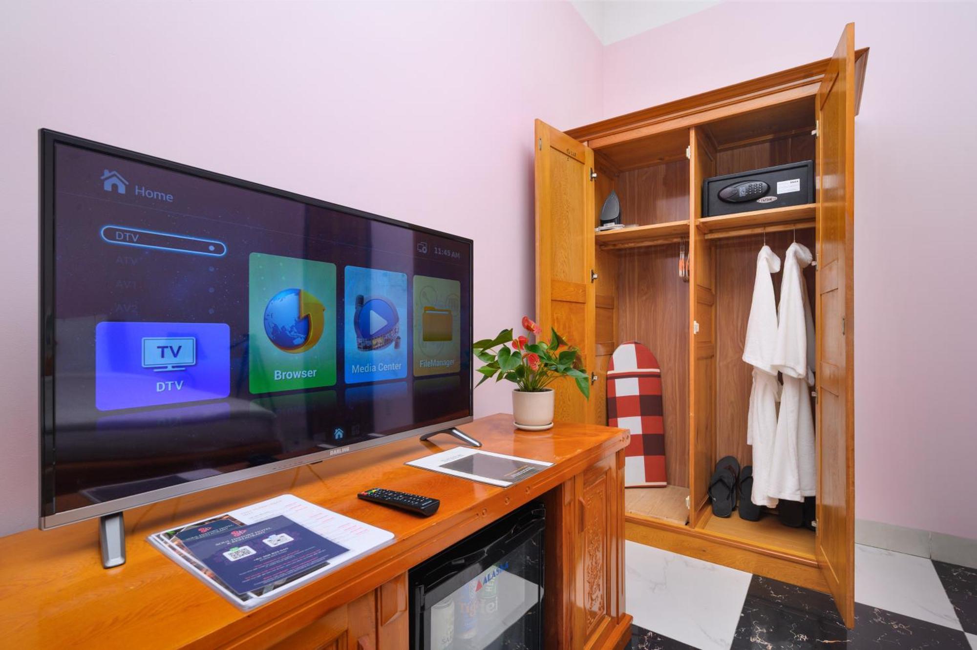 Luxy Park Hotel - Phu Quoc Centre Esterno foto
