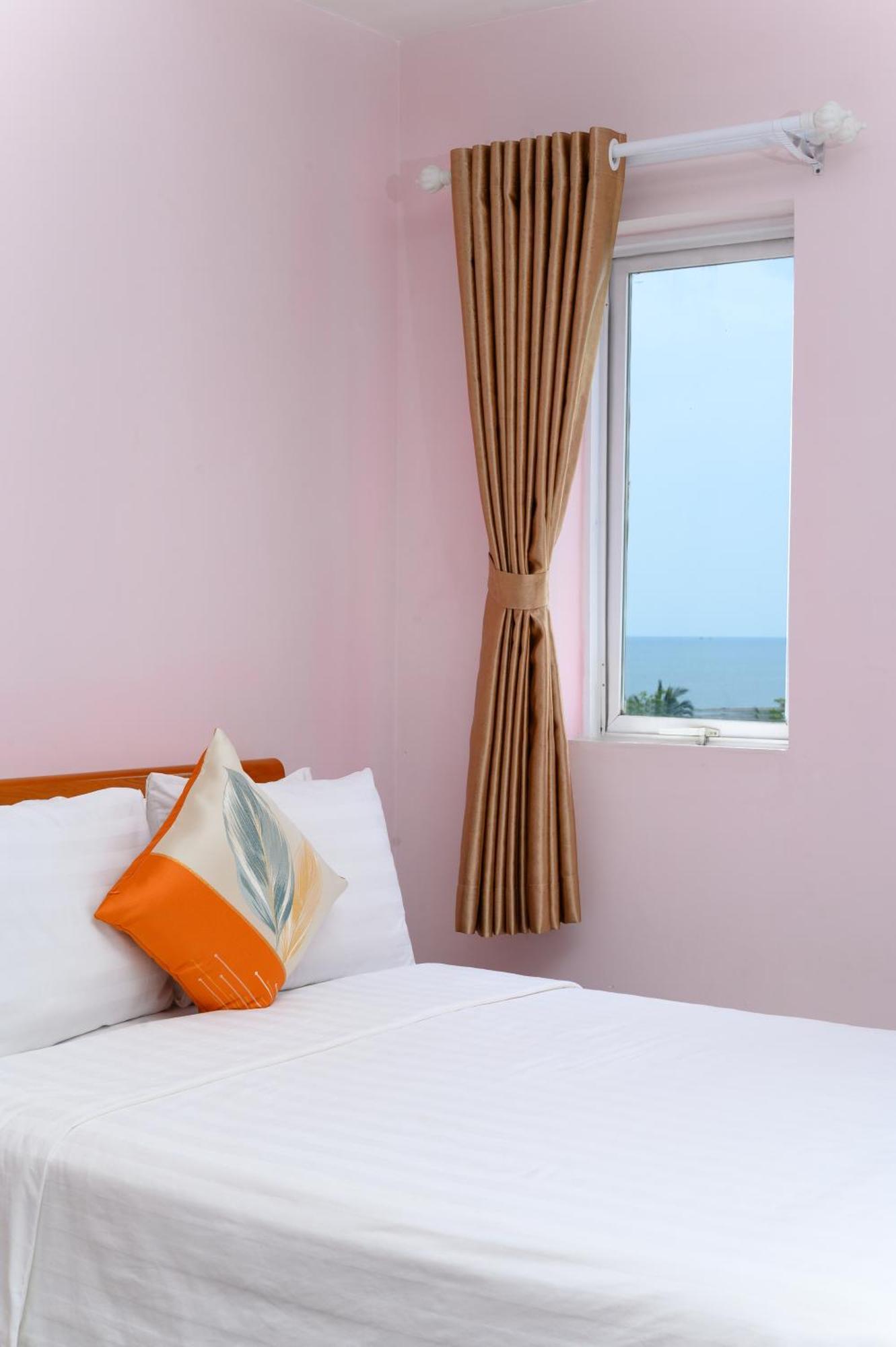 Luxy Park Hotel - Phu Quoc Centre Esterno foto