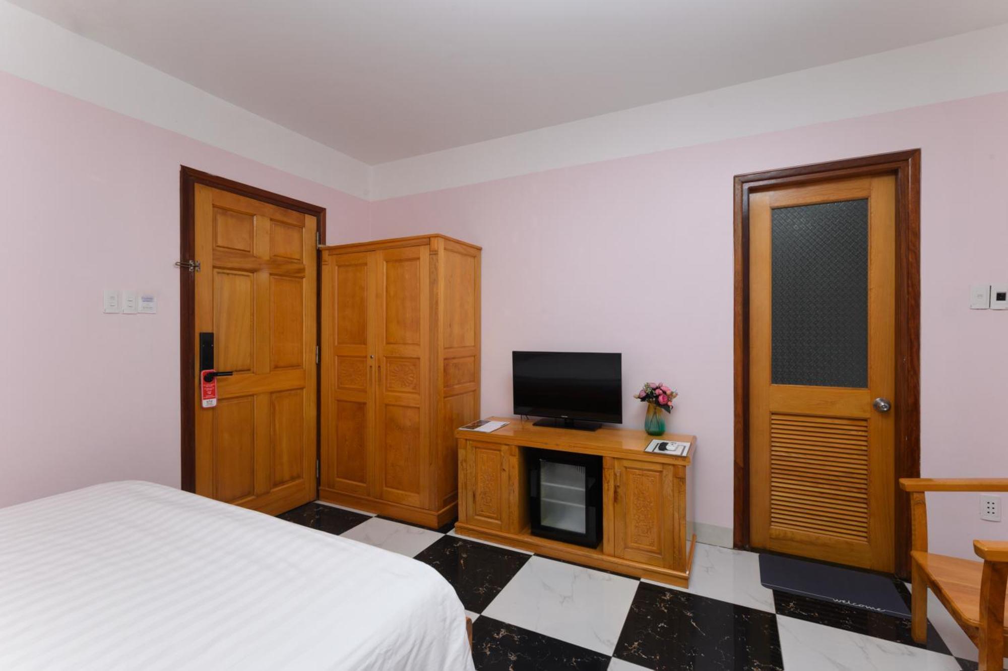 Luxy Park Hotel - Phu Quoc Centre Esterno foto