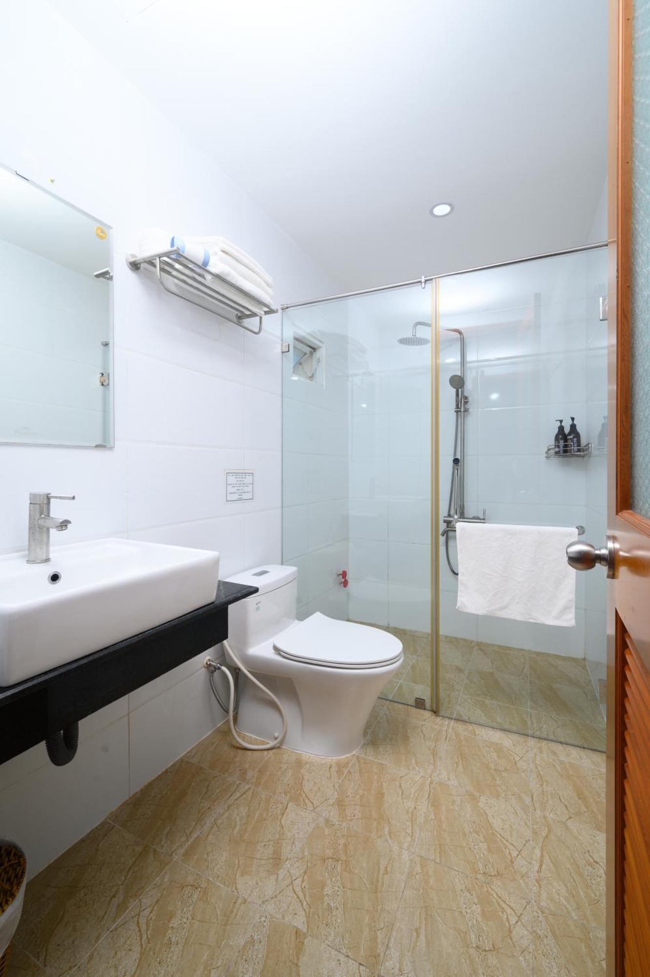 Luxy Park Hotel - Phu Quoc Centre Esterno foto